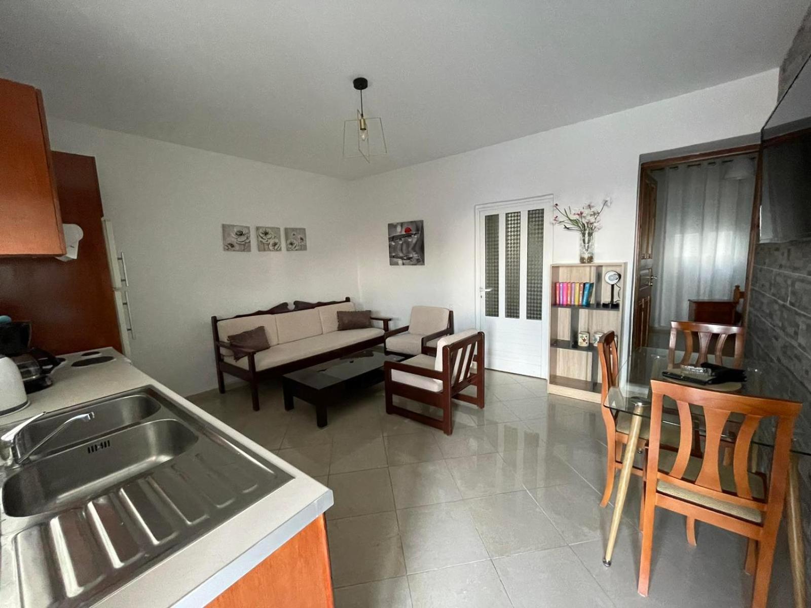 Claudia Villa 2 Agia Marina  Bagian luar foto